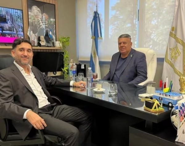 El Gobierno denunció a la financiera ligada a Chiqui Tapia por una maniobra de lavado