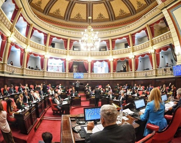 La Legislatura Bonaerense aprobó el Presupuesto y la Reforma Fiscal pero postergó el endeudamiento