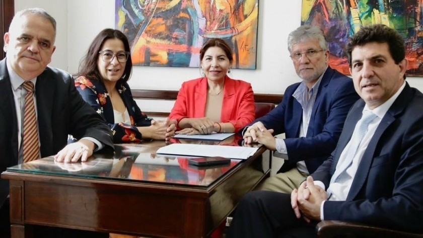 Tres senadores de Convicción Federal confirmaron su salida del interbloque del PJ