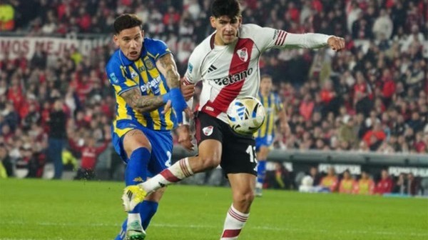 River venció a Rosario Central y es el primer finalista del Torneo Apertura