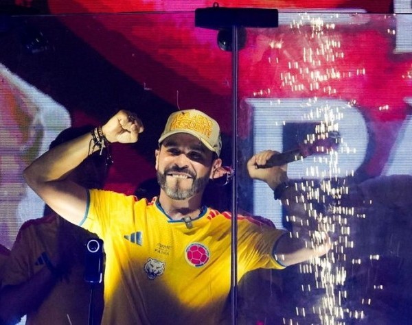 Colombia: Espriella ganó en primera vuelta, pero irá al balotaje contra Cepeda