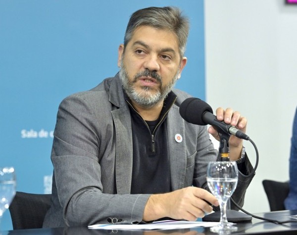El Gobierno bonaerense le reclamó a Santilli que salde la deuda que le reclama a la Nación