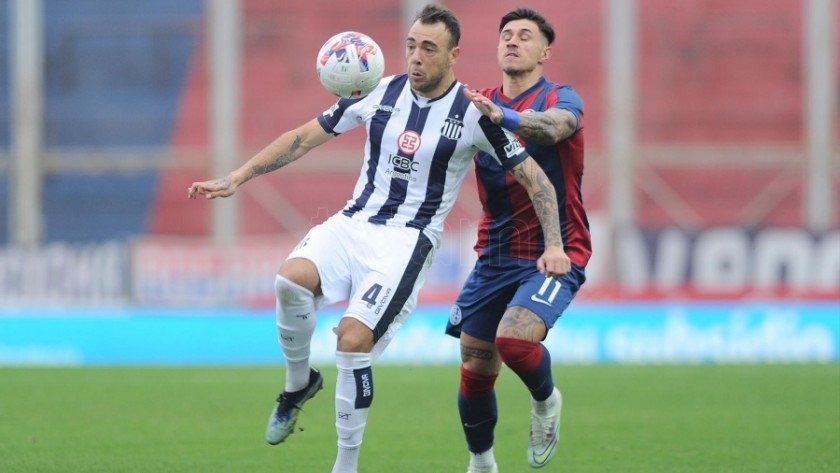 San Lorenzo encontró el empate agónico ante Talleres con un golazo de Barrios